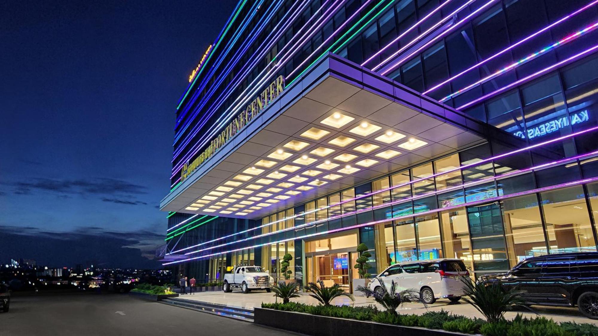 Vm Hotel Phnom Penh Zewnętrze zdjęcie