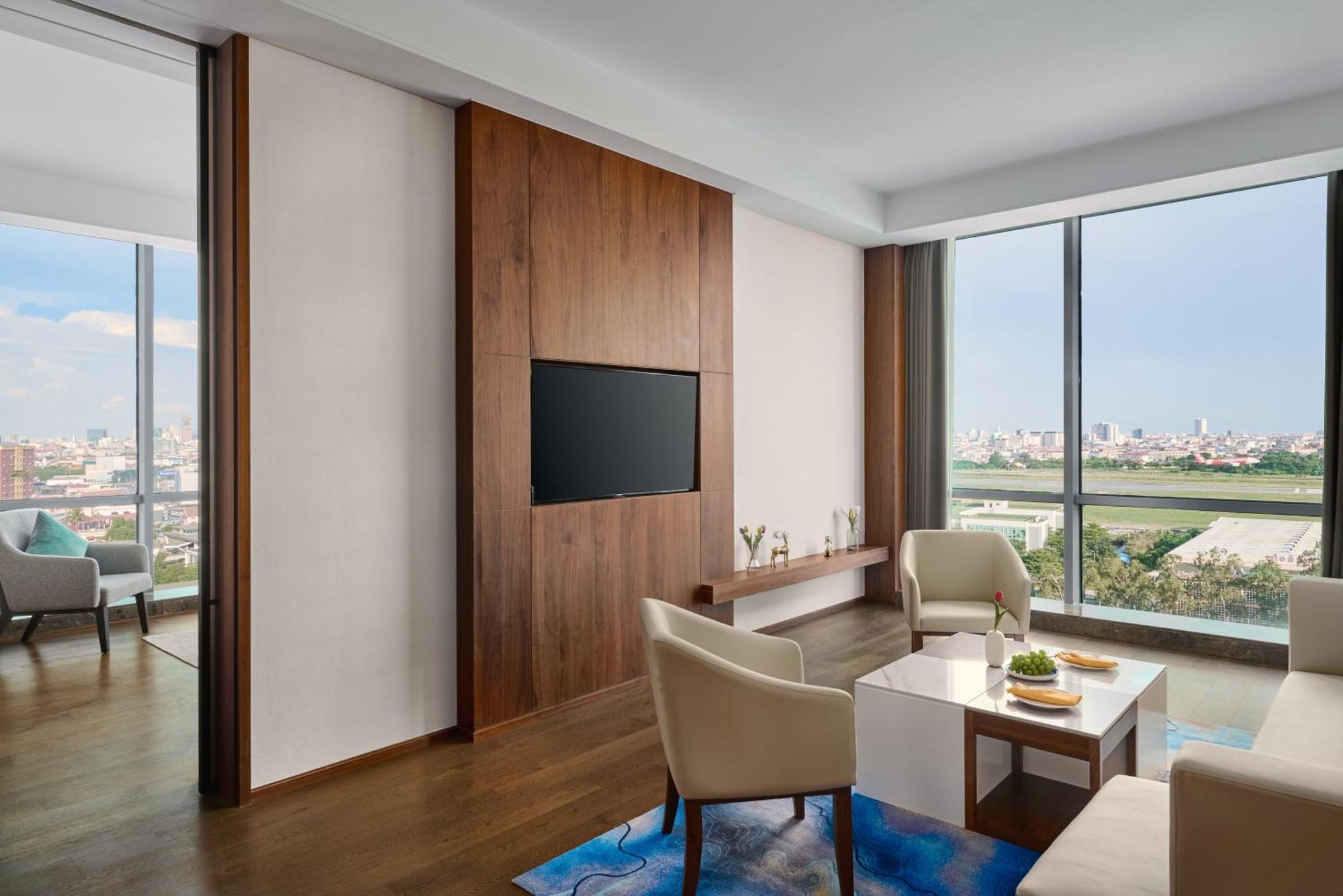 Vm Hotel Phnom Penh Zewnętrze zdjęcie