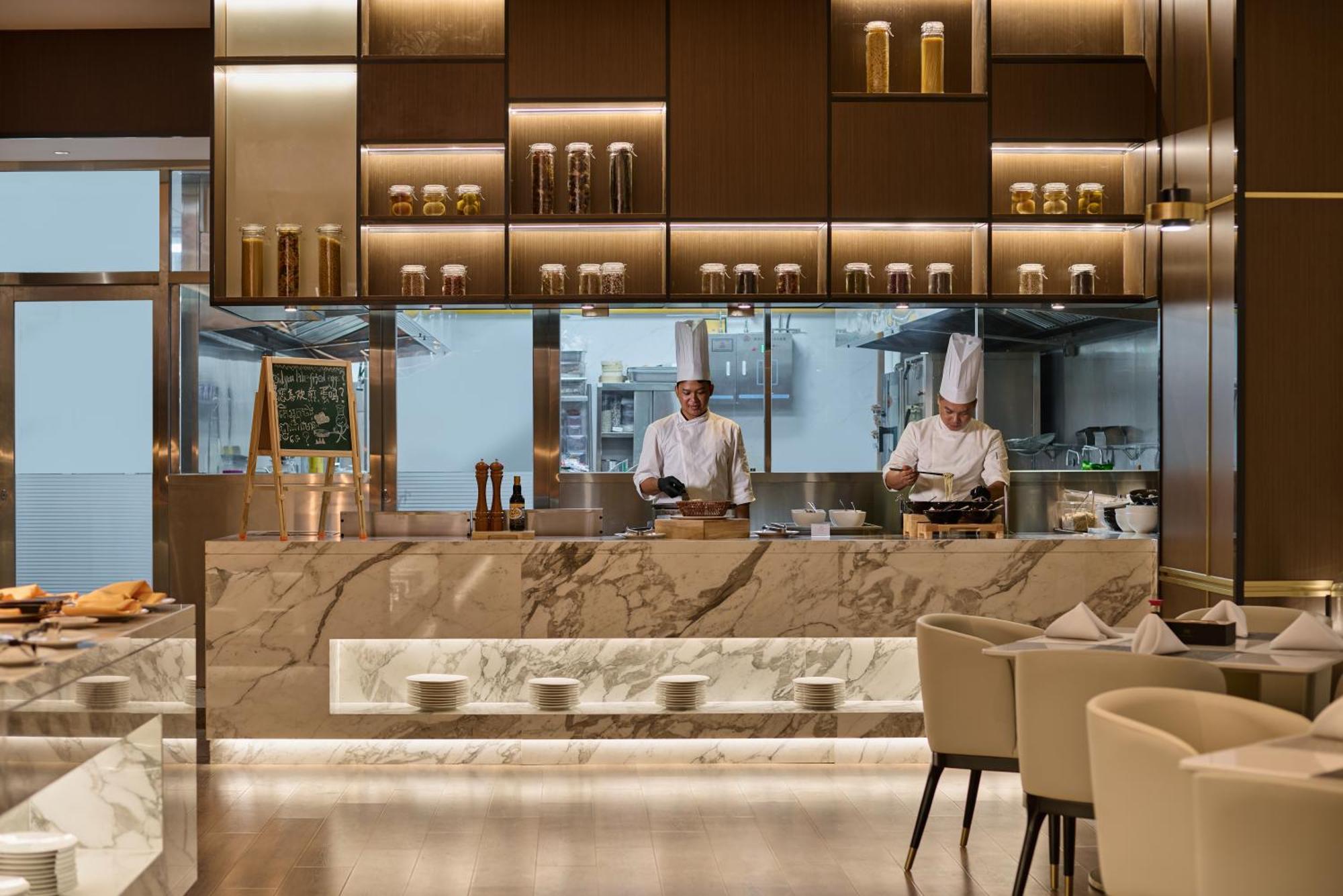 Vm Hotel Phnom Penh Zewnętrze zdjęcie